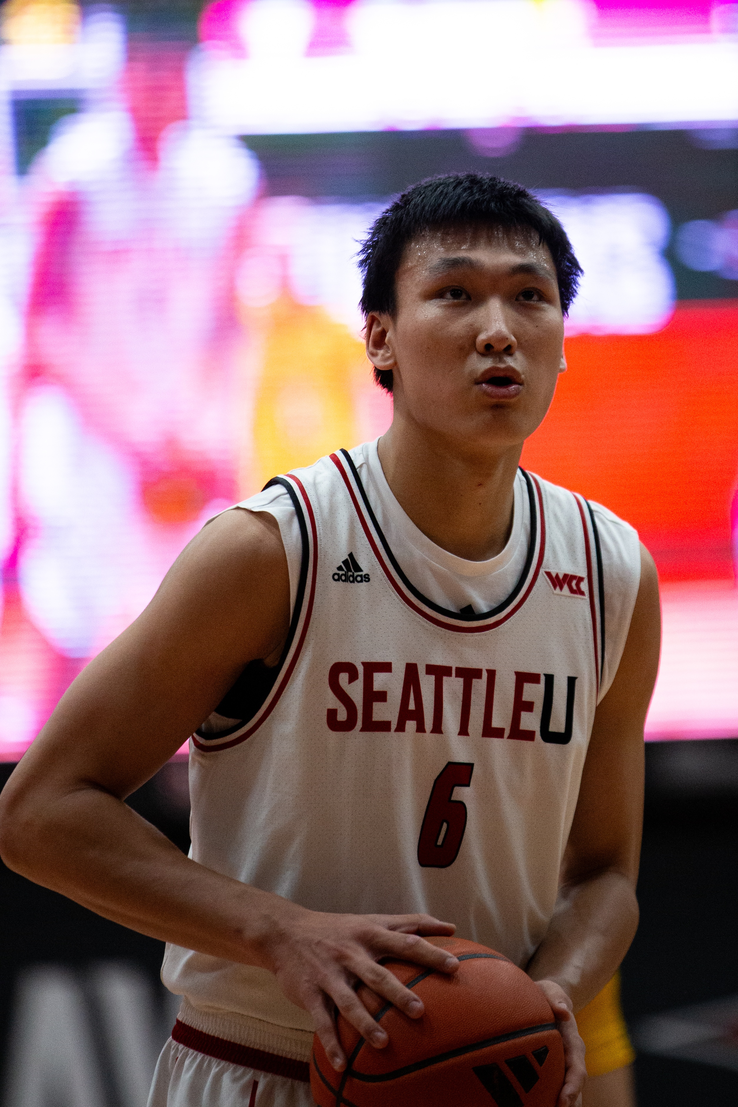 乐鱼官方入口-媒体人：淡厚然的选择更具长远发展眼光 他在NCAA的水平显著提升