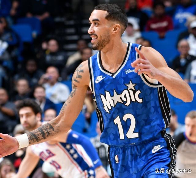 乐鱼官方入口-身高1米98臂展2米08！广东男篮与奎因完成签约 朱芳雨目标明确