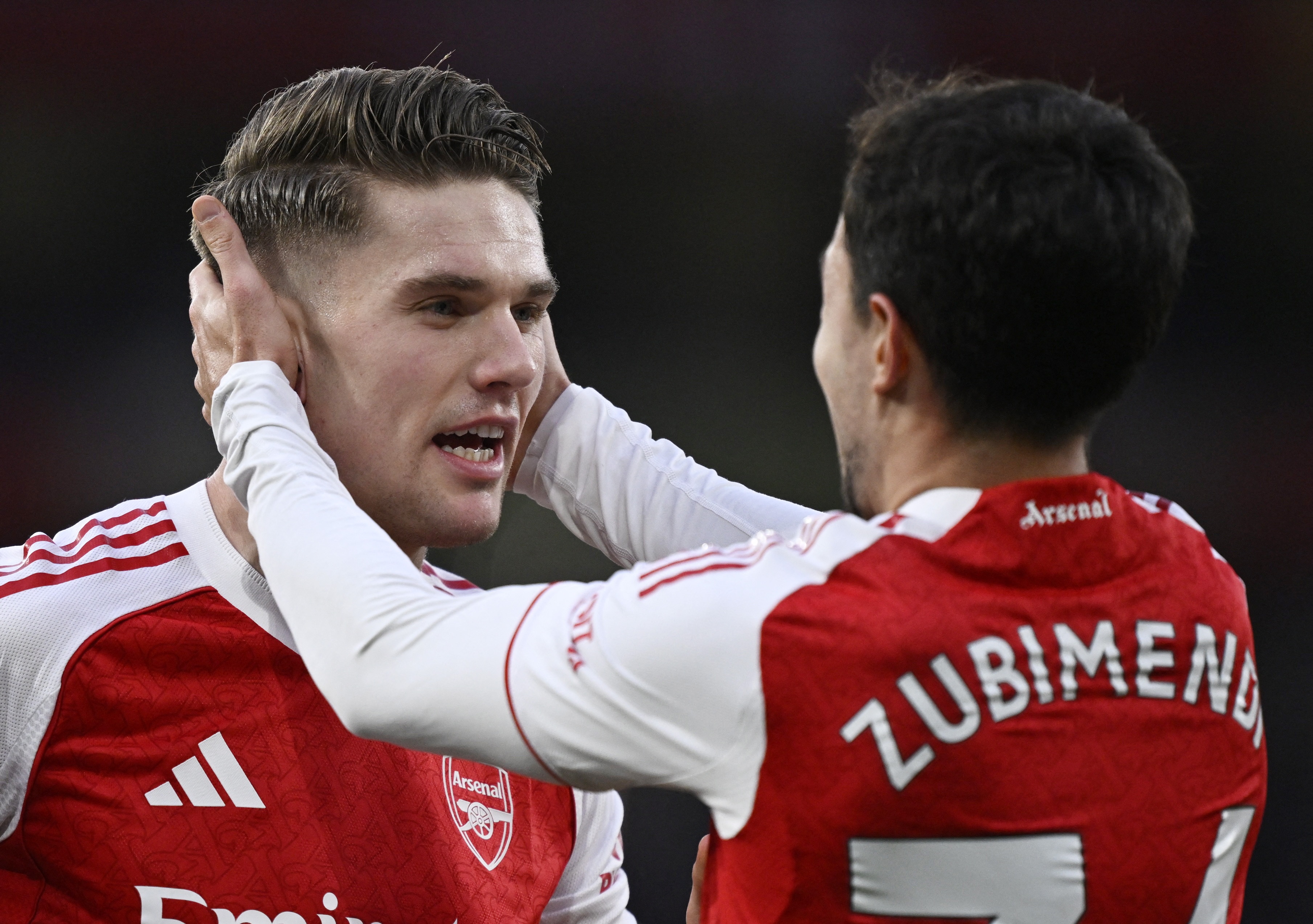 乐鱼官方入口-浓眉大眼！苏维门迪：约克雷斯告知了我们关于葡体的一切