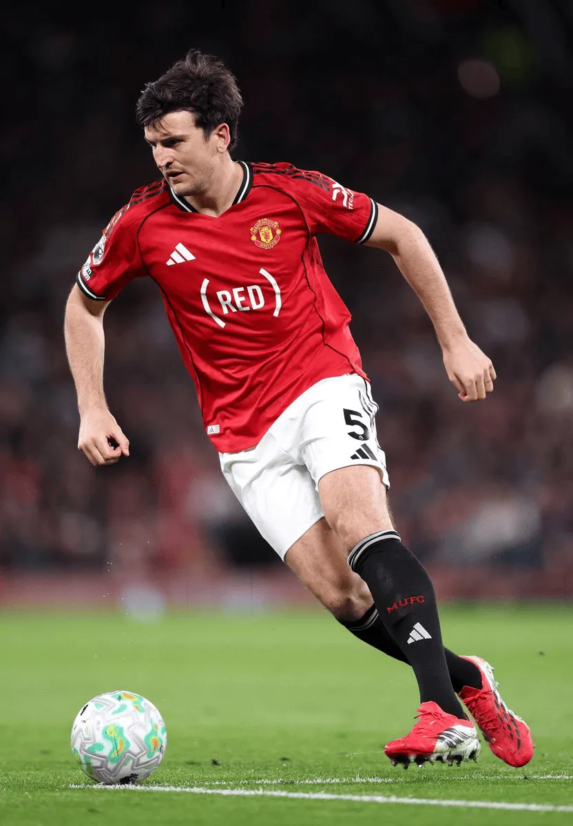 乐鱼登录入口-马奎尔vs布伦特福德全场数据：9次对抗8次成功，射门2助攻1